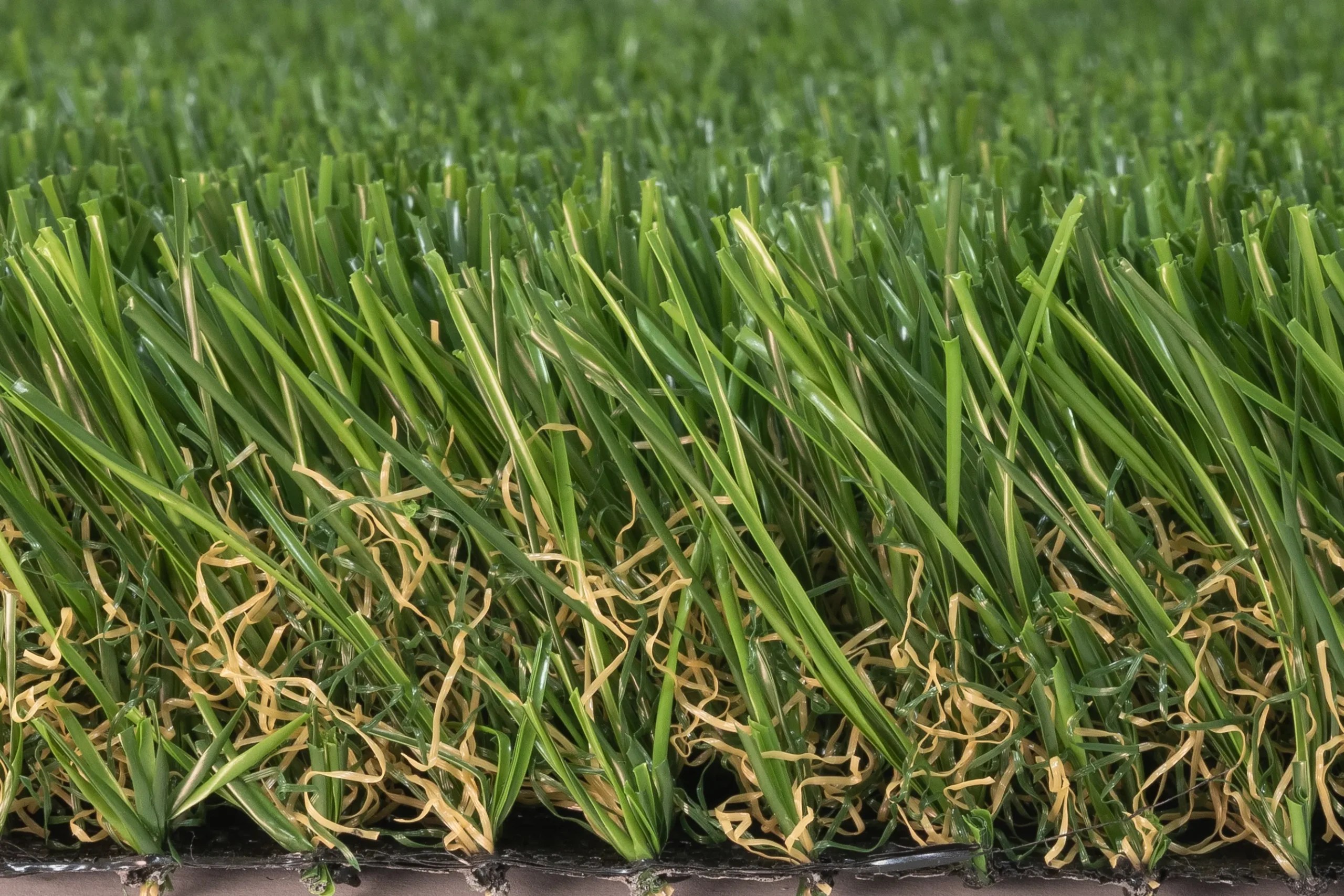 AquaPlus 40 – Césped artificial especial piscina 40mm - Imagen 2