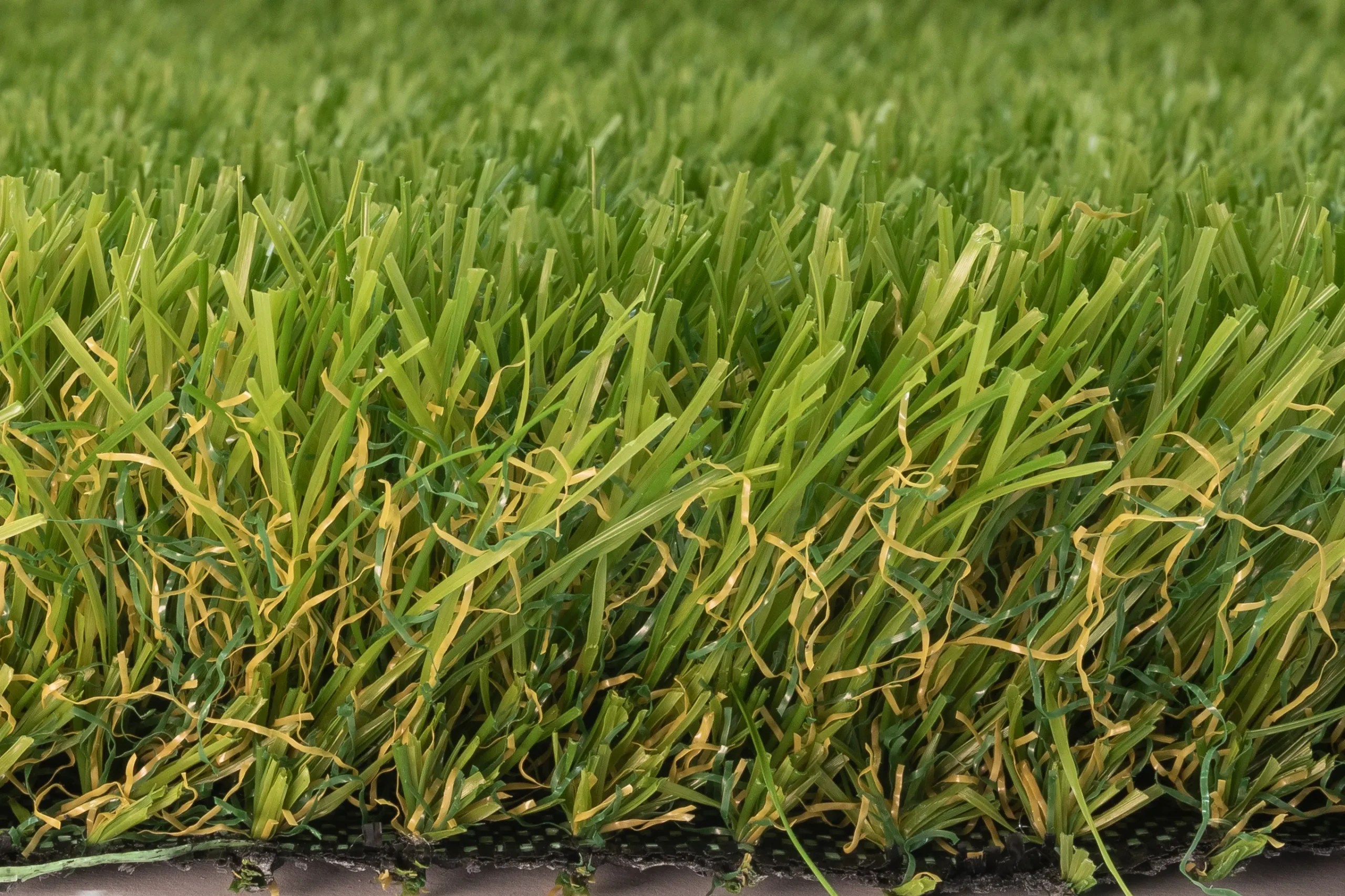 Luxe 40 – Césped artificial premium 40mm - Imagen 2