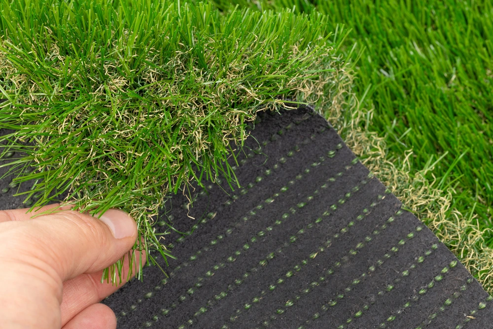 Borde de césped artificial